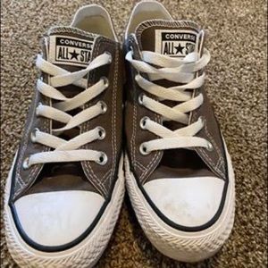 Women’s converse